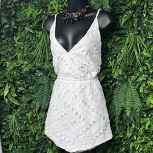 SABO SKIRT Romper Women Small White Embroidered Lined‎ Shorts Jumpsuit 2812